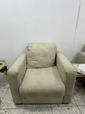 طقم كنب شبه جديد - مستعمل اقل من شهر