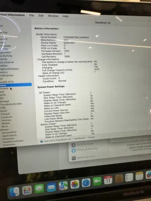 MacBook Air 2018 Intel Core i5 8GB RAM بطارية أصلية جديدة
