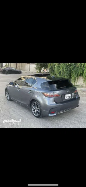 Lexus CT200H F-sport