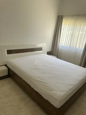 Bedrooms - Beds . Used3