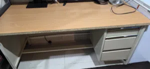 طقم مكتب معدني جيد