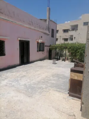150 m2 3 Bedrooms Townhouse for Sale in Zarqa Abu Al-Zighan