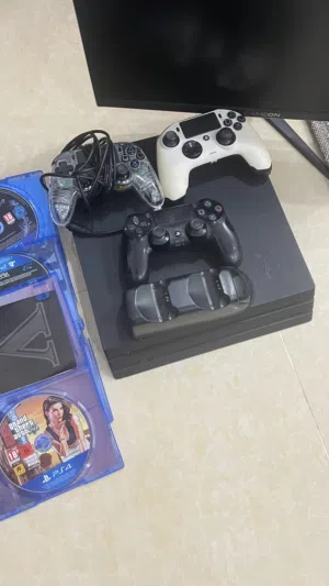 بيع سوني مع حزمة يدات و اشرطه و شواحن و شاشه قابل للسوم و ما يصير خاطرك الا طيب و نراعيك
