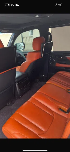 Used Toyota Land Cruiser in Al Sharqiya
