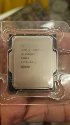 Intel Core i7-13700KF – 16 Core / 24 Thread 5.4GHz Turbo (LGA 1700)
