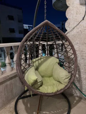 مرجيحة وكنب