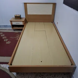 سرير فردي ماركة اوليمبيك مع كوميدينو
