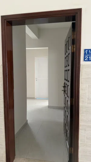 2-bed 1-bath Al-khuwair 33