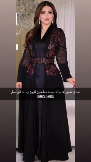 فستان لبسه ساعتين من مصممه