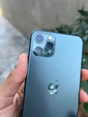 السلام عليكم مطلوب ايفون فيه تخطي