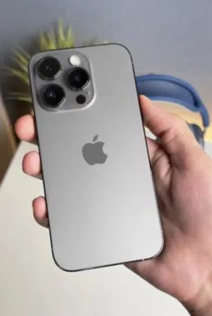 256  iPhone 16 pro max