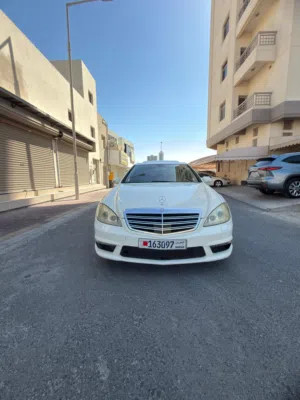 Mercedes s class s500 with body kit of 2013