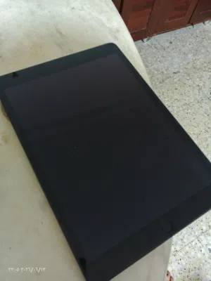 ipad-9th-ايباد-جيل-تاسع-للبيع-بعسر-مغري