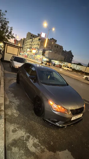 سيات ليون 2015