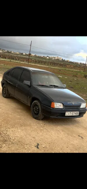 اوبل كاديت 1991