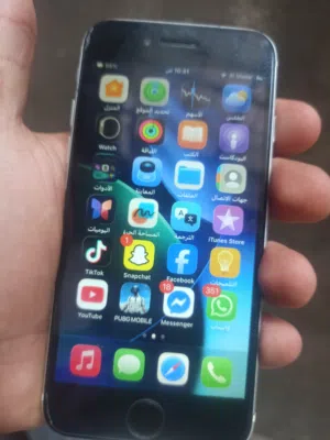 Apple iPhone SE 2 64 GB in Tripoli