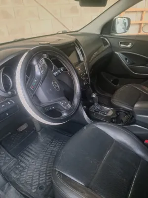 used-hyundai-santa-fe-in-hebron