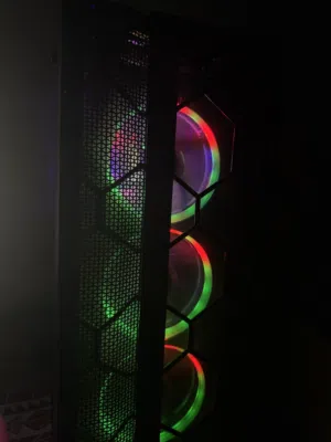 كمبيوتر RTX 2060 ومعالج I5 بحالة نظيفة جدا