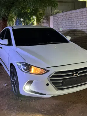 Used Hyundai Avante in Khartoum