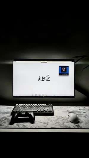 24" Other monitors for sale  in Al Batinah