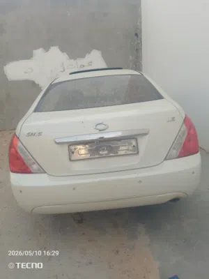 سامسونق sm5 موديل 2009 للبيع العيوب مزطوري وفرشيلة الجيهة يمين