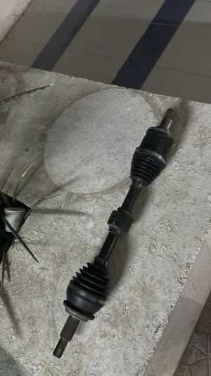 اكسل لكزس es جهة السائق