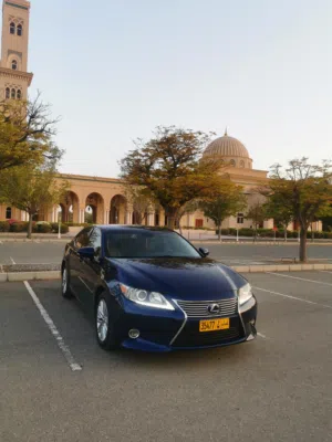 Used Lexus ES in Al Dakhiliya