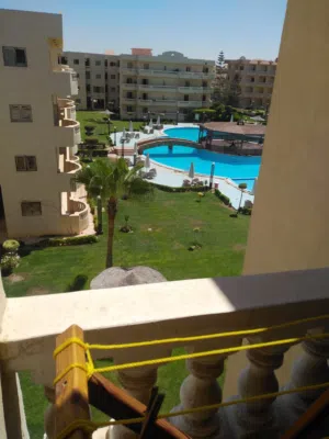 بسعر لقطه شاليه مميز في منتجع مارسيليا الساحل الشمالي بالعفش او بدون