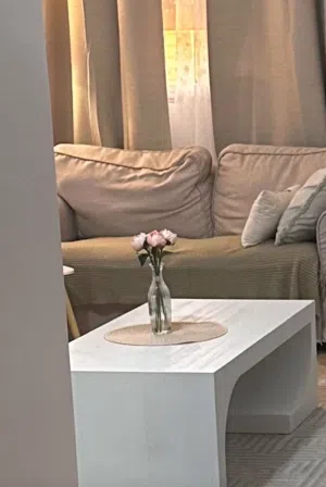 طاوله جانبيه