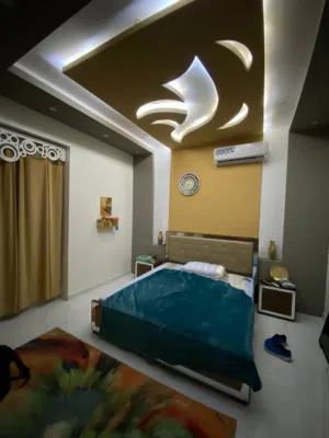 أسرة وغرف وشقق وستوديوهات ايجار الشهري عوائل وموظفات وموظفين الخوض التجاري و الخوض السابعة شارع مزون
