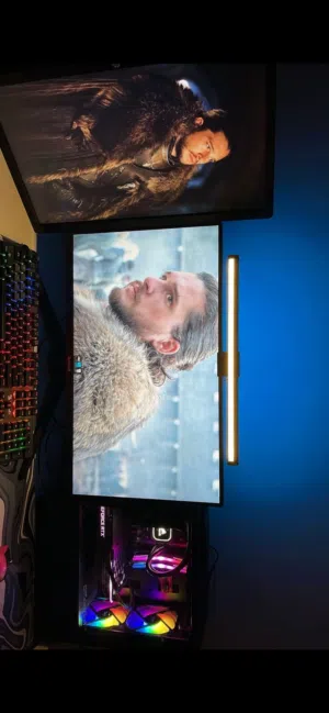 شاشه جيمنج reddragon  4k