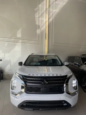 Mitsubishi Outlander SEL 2024 ميتسوبيشي اوتلندر