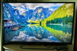 HAIER 50" LED 4K TV with smart tv adapter