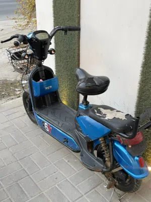 86 JINYING electric scooter bicycle for sale.