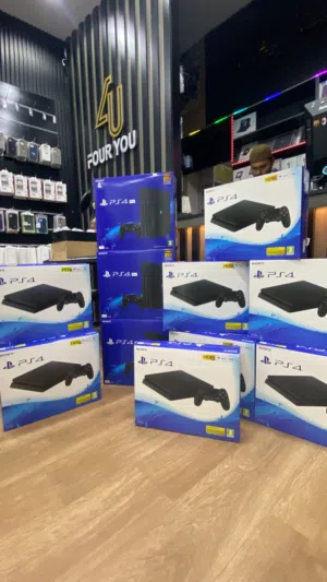 للبيع بلاستيشن ps4... مستعمل ( موقع المحل نزوى/ حي العين