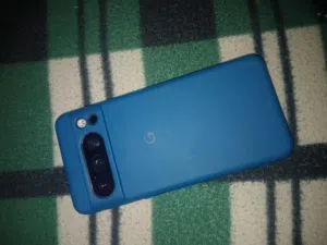 GOOGLE PIXEL 8 PRO 128/8 BEST PHONES FOR PICTURES AND VIDEOS