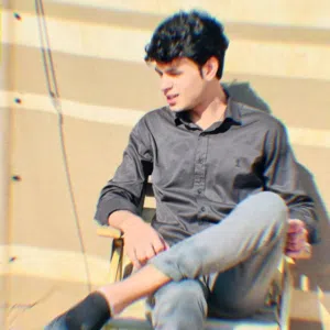 عباس كامل 