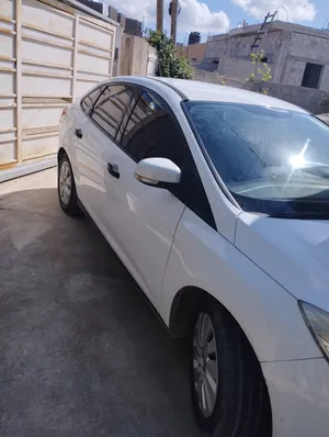 سياره نخب فحص حجاوي ولا دقه افحص وين بدك ترخيص وتأمين طويل بطاريه جديده جير جديد ستيرنج وشوسطه جديد