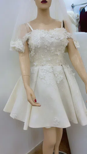 فساتين زفاف ابيض عروس موديلات مختلفه وأسعار متنوعه فخمه غير ملبوس جديد سعر حرق نار