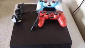 playstation 4pro sony لون اسود