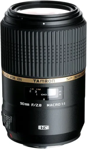 عدسة تامرون 90mm f/2.8 لكانون هي عدسة ماكرو احترافية