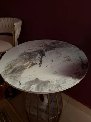 Tables - Chairs - End Tables . Used2