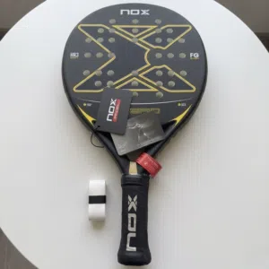 مضرب بادل من شركة NOX