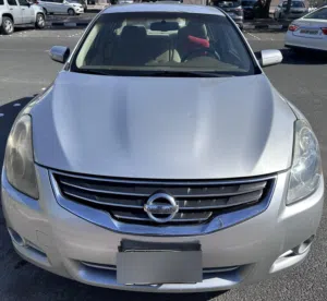 Used 2011 Nissan Altima Silver Colour — Good Condition
