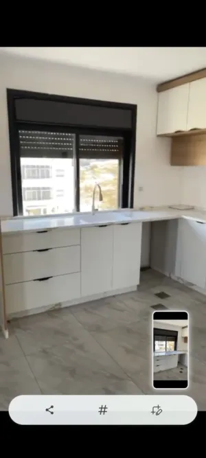 140 m2 3 Bedrooms Apartments for Rent in Ramallah and Al-Bireh Sathi Marhaba