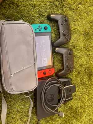 نينتندو سويتش مستعمل للبيع ل مجرد 1300 درهم و قابل للتفاوض