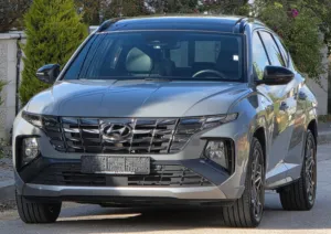 هونداي توسان ان لاين 2023 فتحه بنورما . هايبرد بلج ان 4×4.