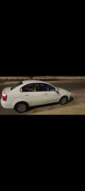 Hyundai . Accent . 2011 . Used1