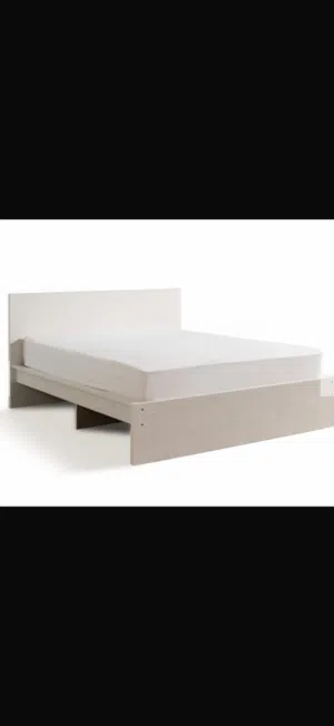 سرير جديد غير مستعمل