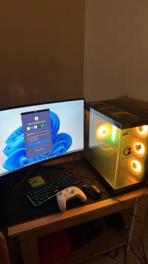 البي سي والسيت اب كامل مالهم شهر وكل شي جديد معاه كراتين اغراضه كل شي ( جديد )